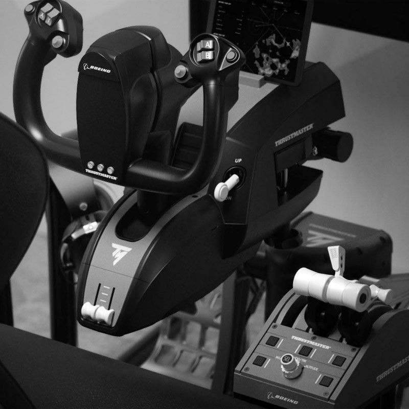 Thrustmaster TCA Yoke Boeing Edition スラストマスター 振り子式